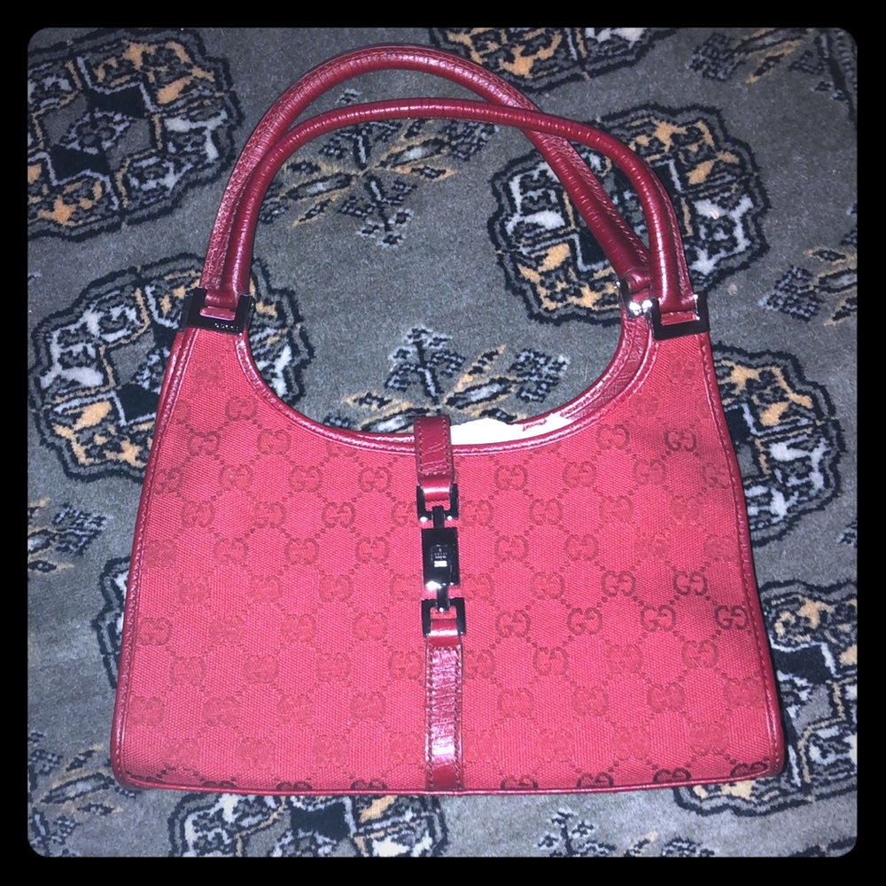 Beautiful Red Gucci handbag